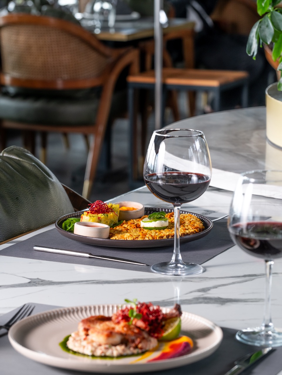 Luckys Club Yemek Kusadasi